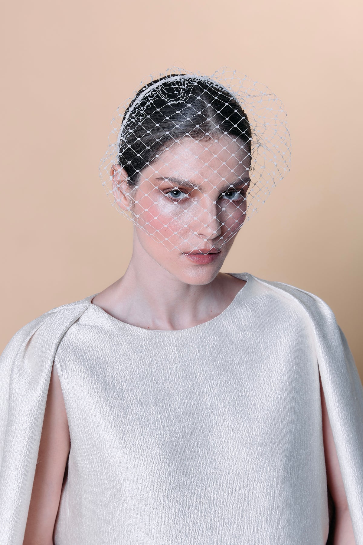 Voilete Ada - Off White