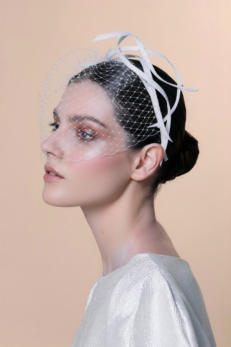 Tiara Niara - Off White