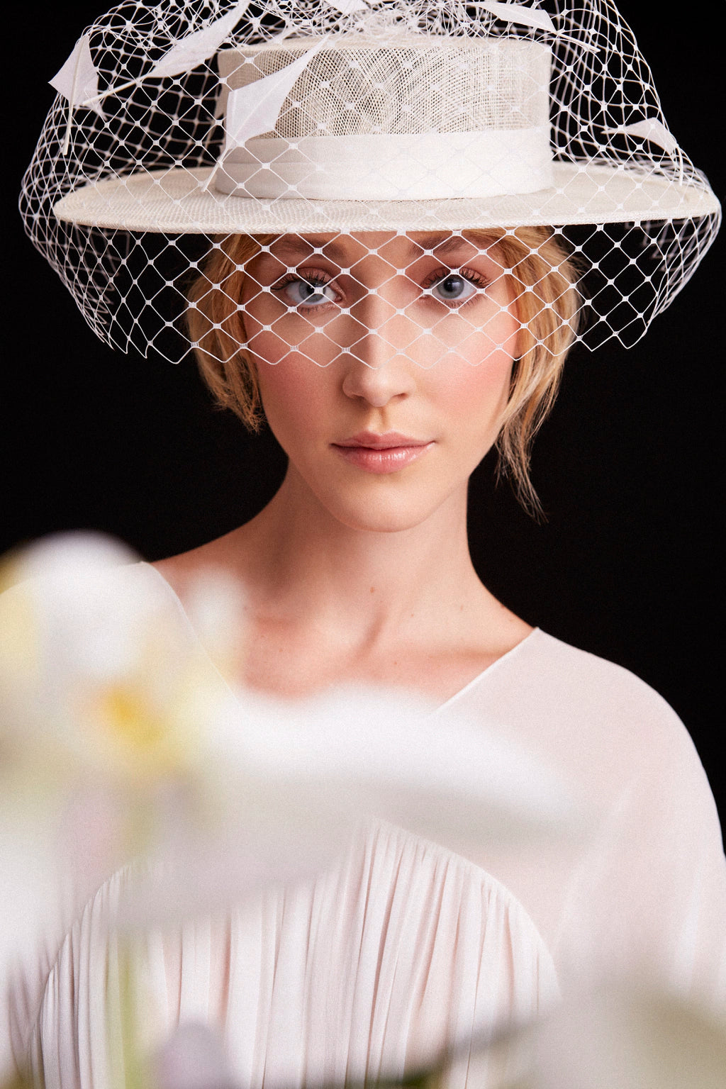 Chapéu Lady Helo - Off White