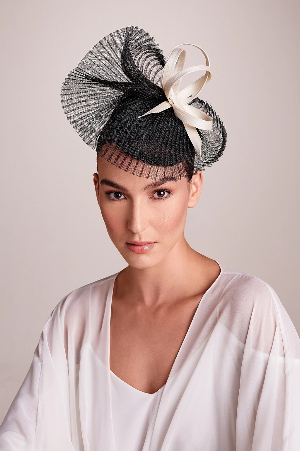 Fascinator Miss Adele - Preto